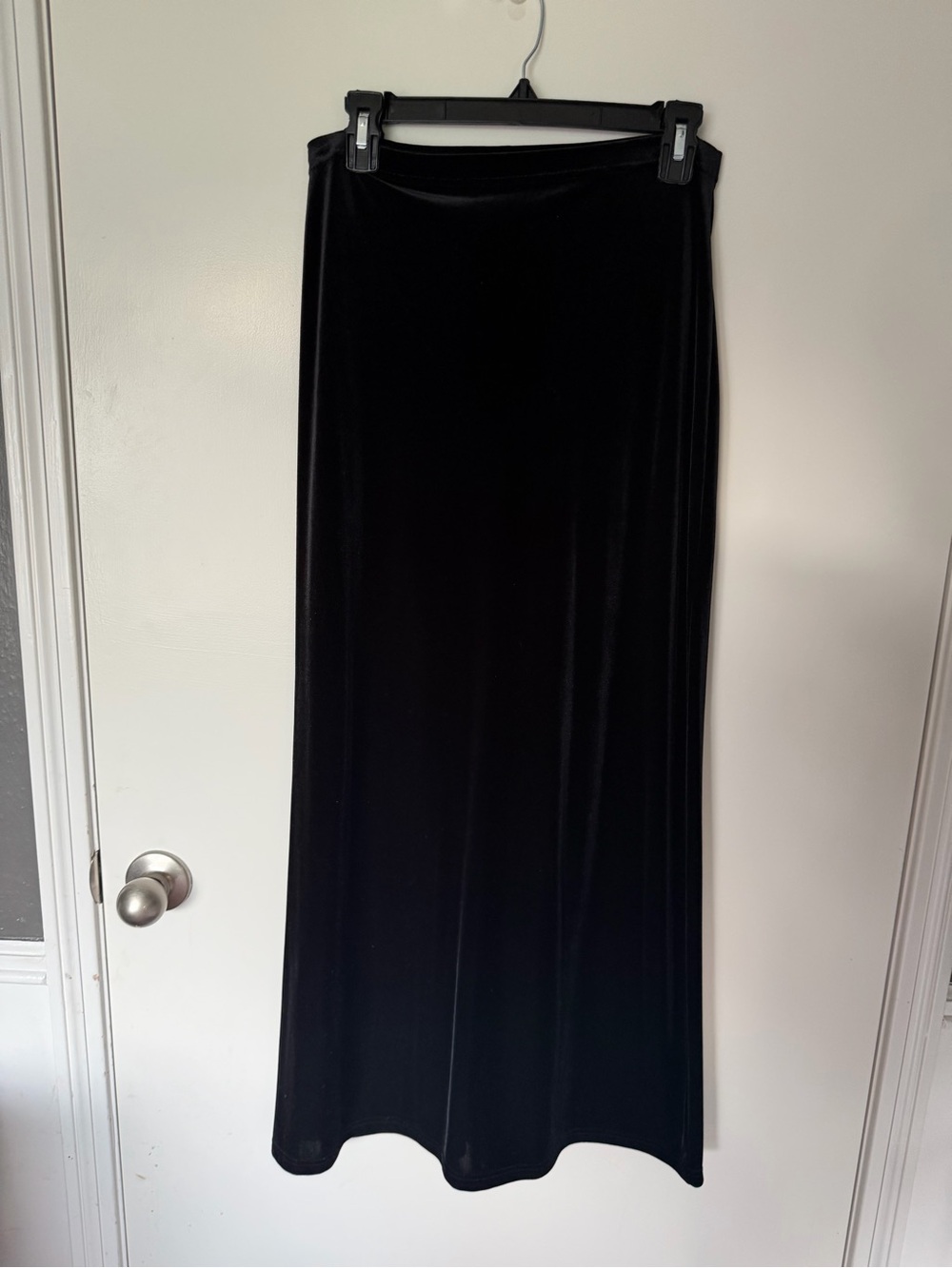 Liz Claiborne Vintage Classic Black Velvet Maxi Skirt